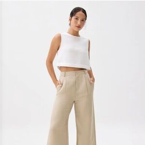 Love Bonito Cropped Linen Tank Top